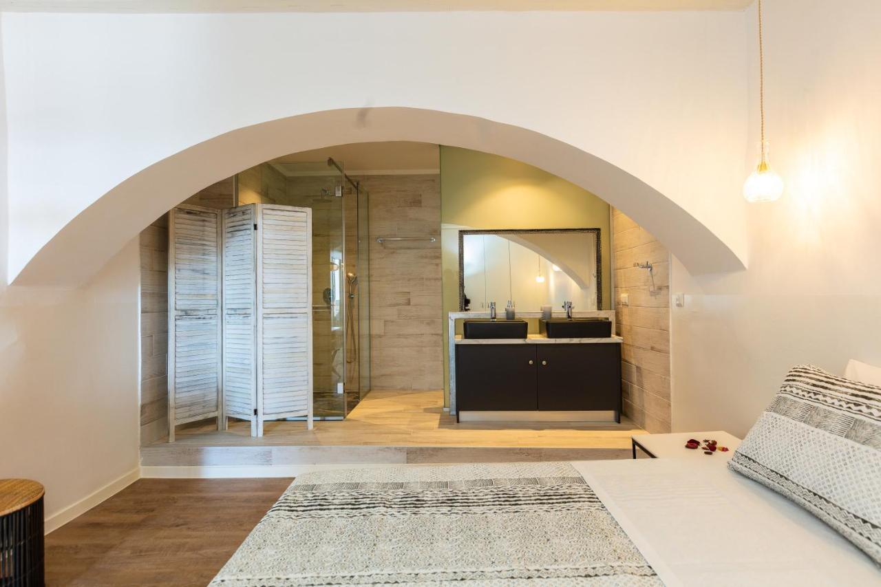 Anne Apartment, At The Venetian Port Of Rethimno! Ngoại thất bức ảnh